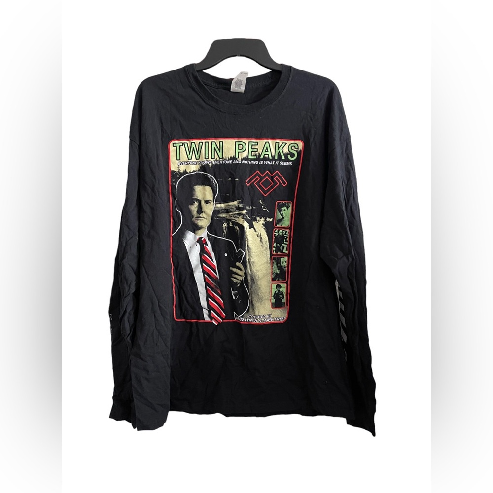RARE Twin Peaks Long Sleeved T-shirt Size XL